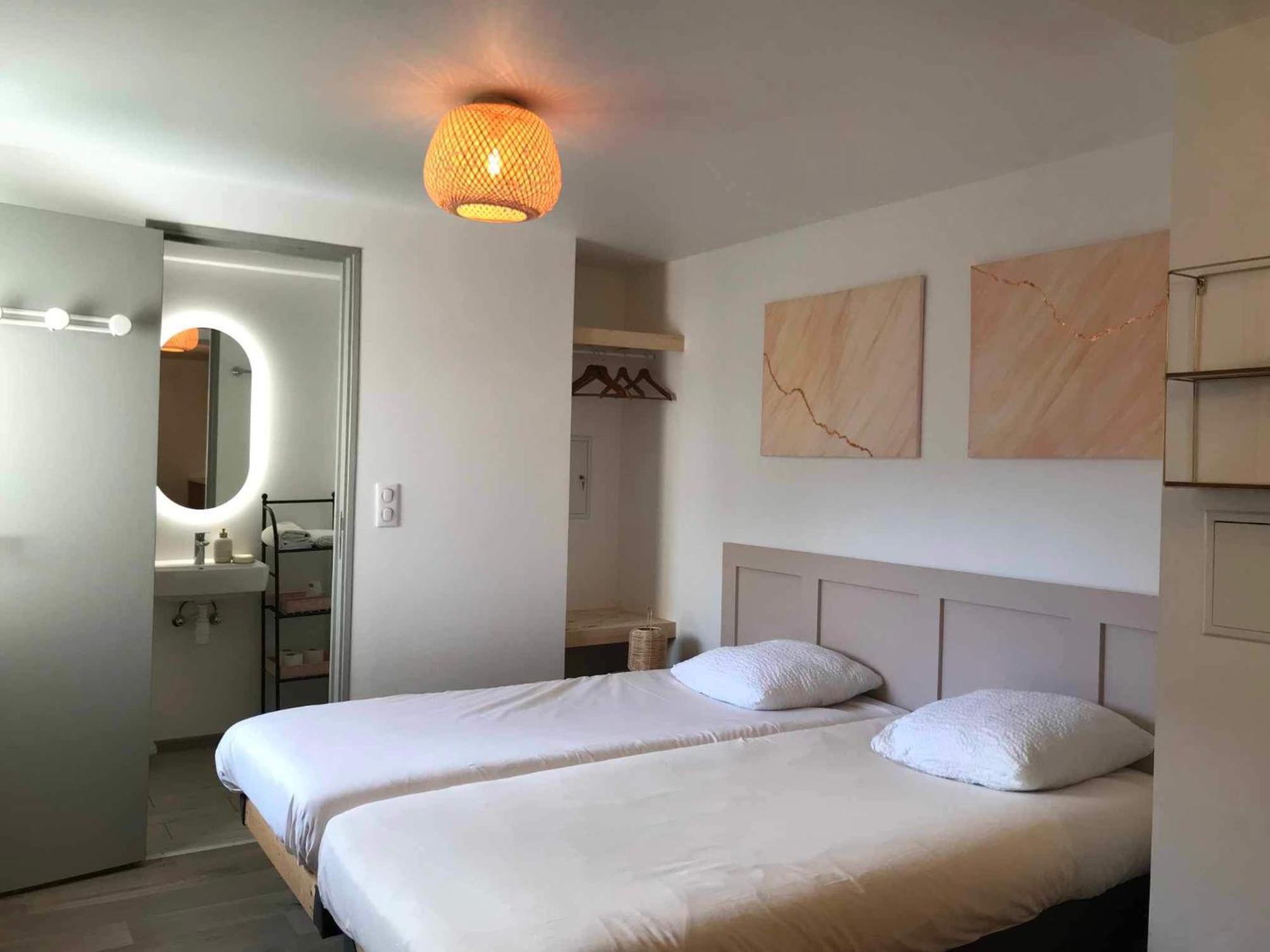 Cit'Hotel Design Booking Evry Saint-Germain-Les-Corbeil Senart المظهر الخارجي الصورة
